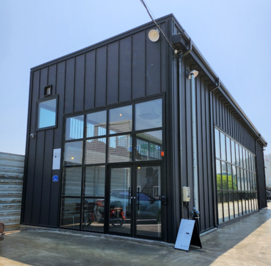 부산 강서구 바이크 카페 녹만장 전경